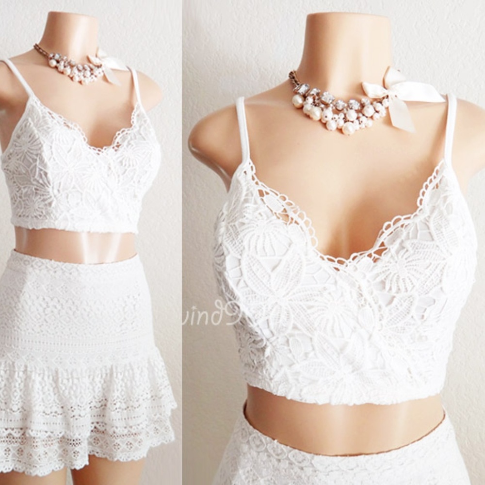 Charlotte Russe White Crochet Lace Crop Top